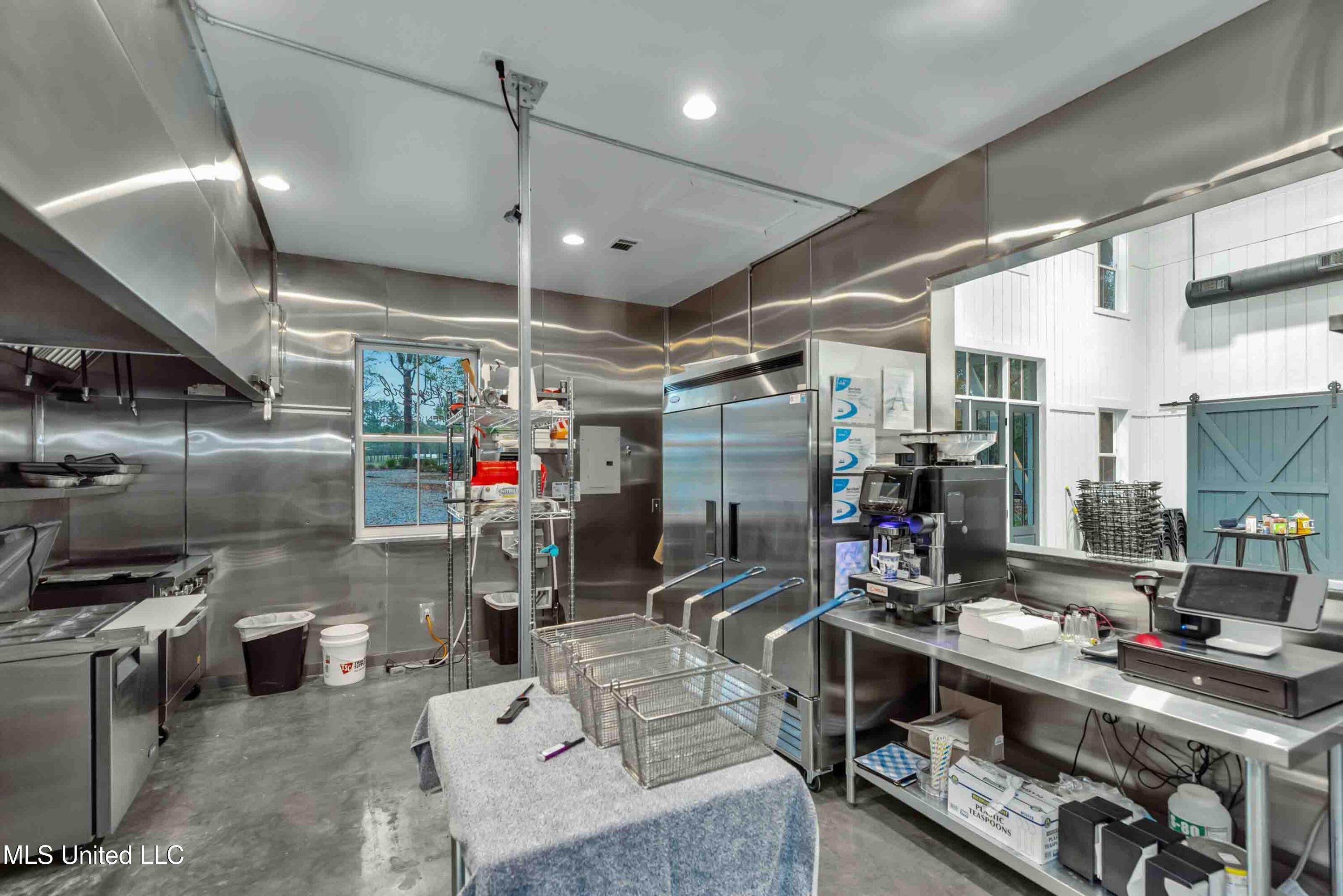 282 Ralph Rawls Road Hattiesburg, MS 39402 - Photo 64 of 97 photo_online_064