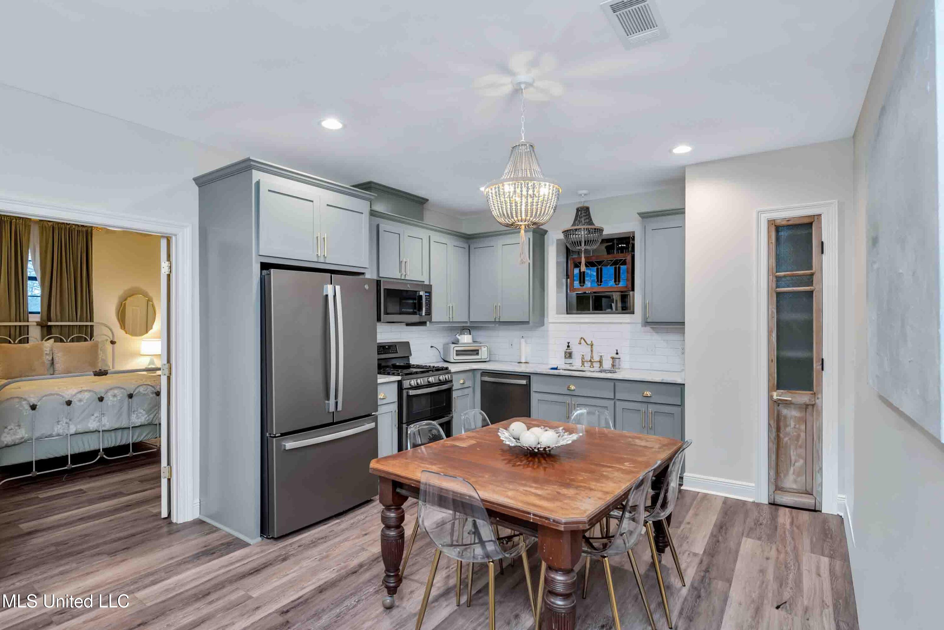 282 Ralph Rawls Road Hattiesburg, MS 39402 - Photo 86 of 97 photo_online_086