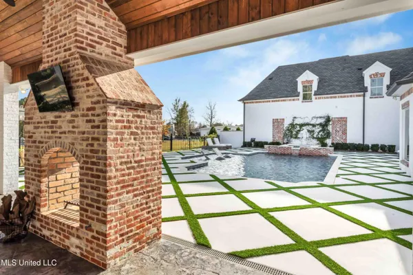 $3,999,950 | 282 Ralph Rawls Road, Hattiesburg, MS 39402