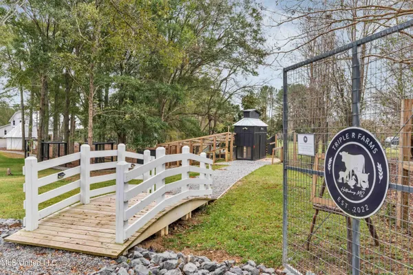 $3,999,950 | 282 Ralph Rawls Road, Hattiesburg, MS 39402