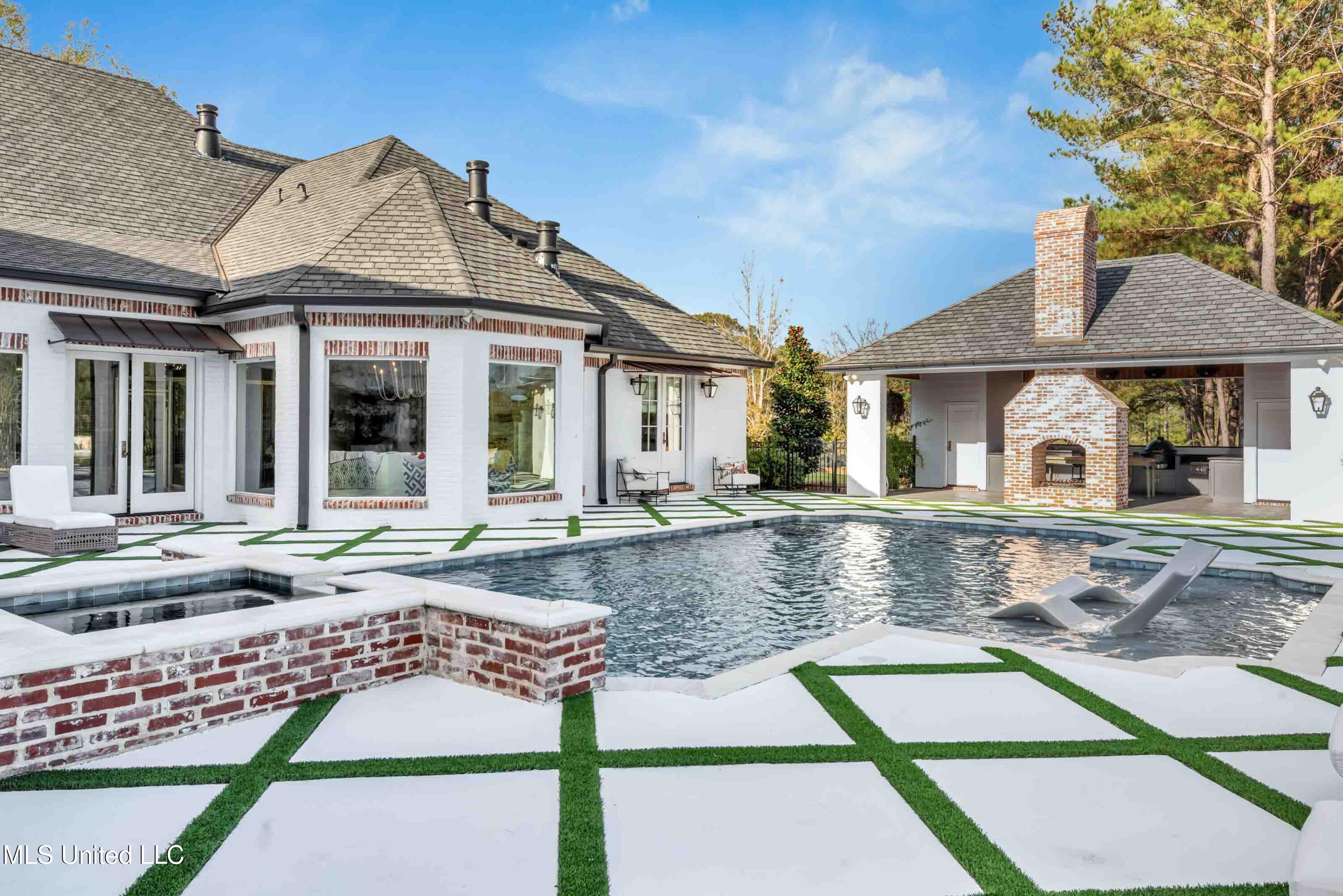 282 Ralph Rawls Road Hattiesburg, MS 39402 - Photo 10 of 97 photo_online_010