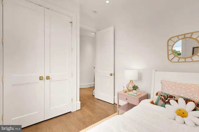 $2,595,000 | 1201 D Street Northeast, Washington, DC 20002