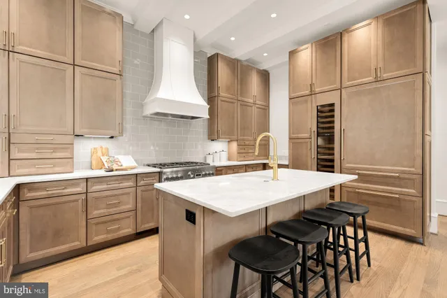 $2,595,000 | 1201 D Street Northeast, Washington, DC 20002