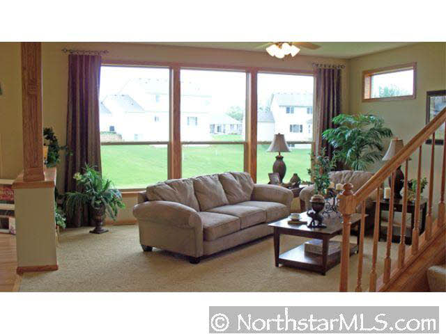 9453 Glacier Road Minnetrista, MN 55375 - Photo 2 of 10 Gallery Image 2