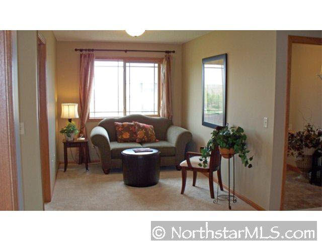9453 Glacier Road Minnetrista, MN 55375 - Photo 5 of 10 Gallery Image 5