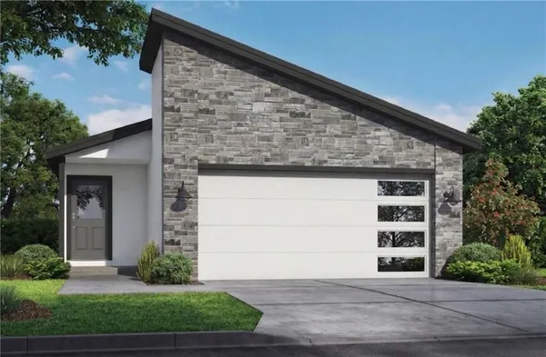 $469,945 | 716 Glenn Circle, Raymore, MO 64083