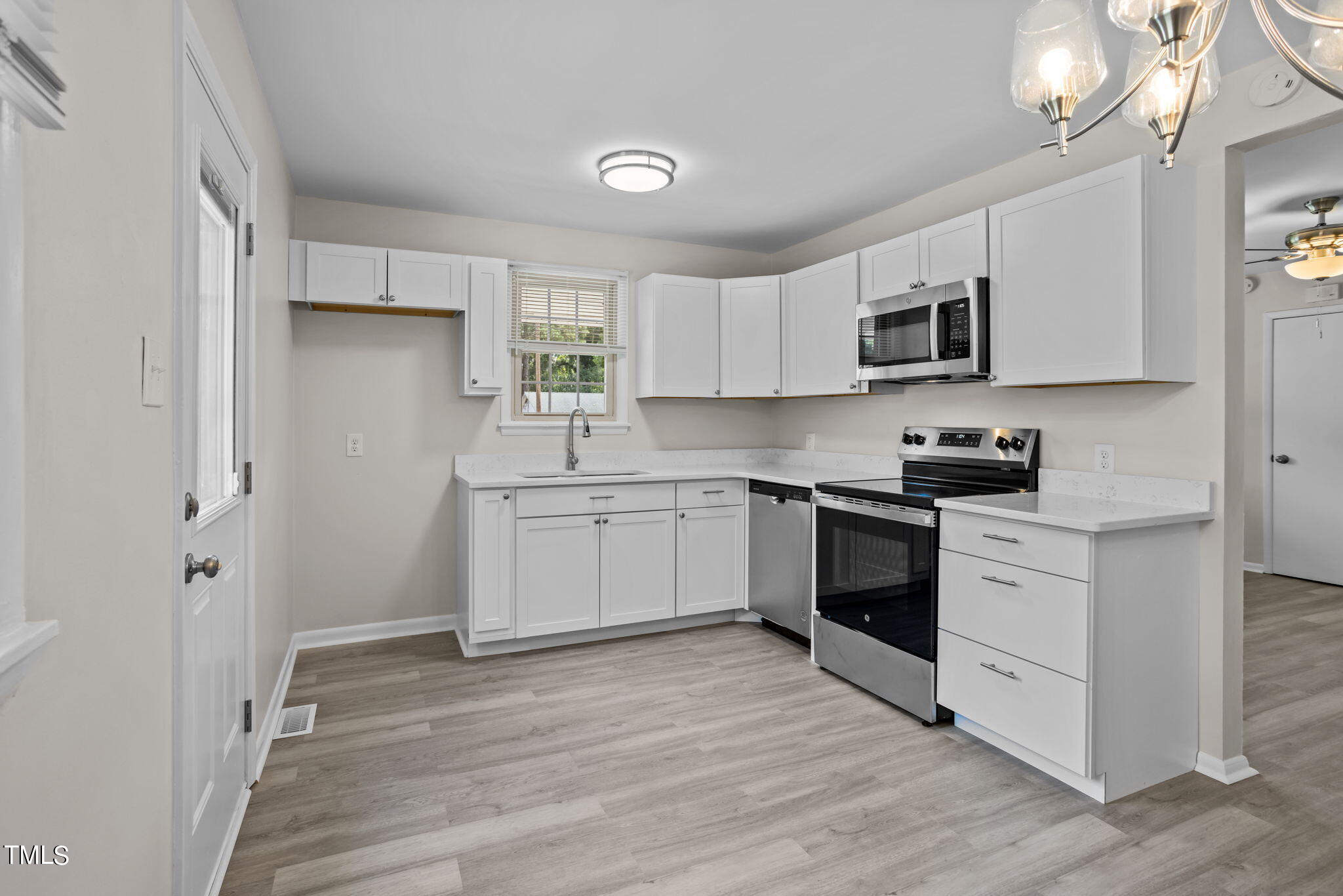 824 Brigham Road Raleigh, NC 27610 - Photo 5 of 18 36-web-or-mls-3D5A2775 (2)