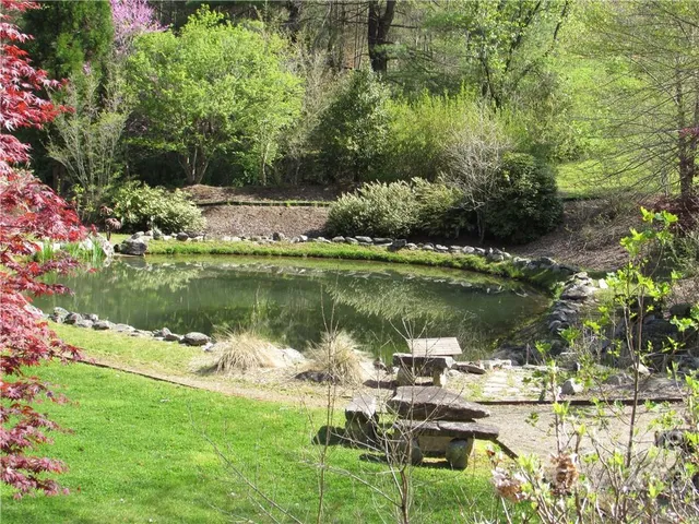 $680,500 | Multiple Lots Multiple Lots Red Wolf Run, Unit NONE, Mars Hill, NC 28754