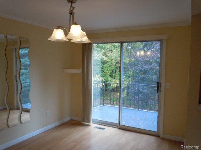 51186 South Foster Road New Baltimore, MI 48047 - Photo 4 of 26 Dining 2.JPG
