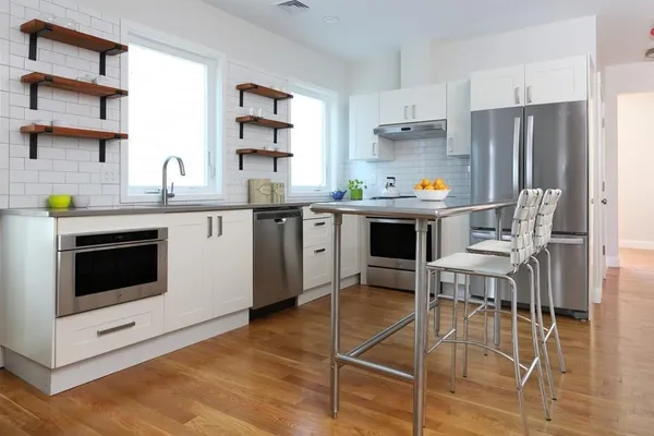 $4,600 | 26 Hardwick Street, Unit 2, Cambridge, MA 02141