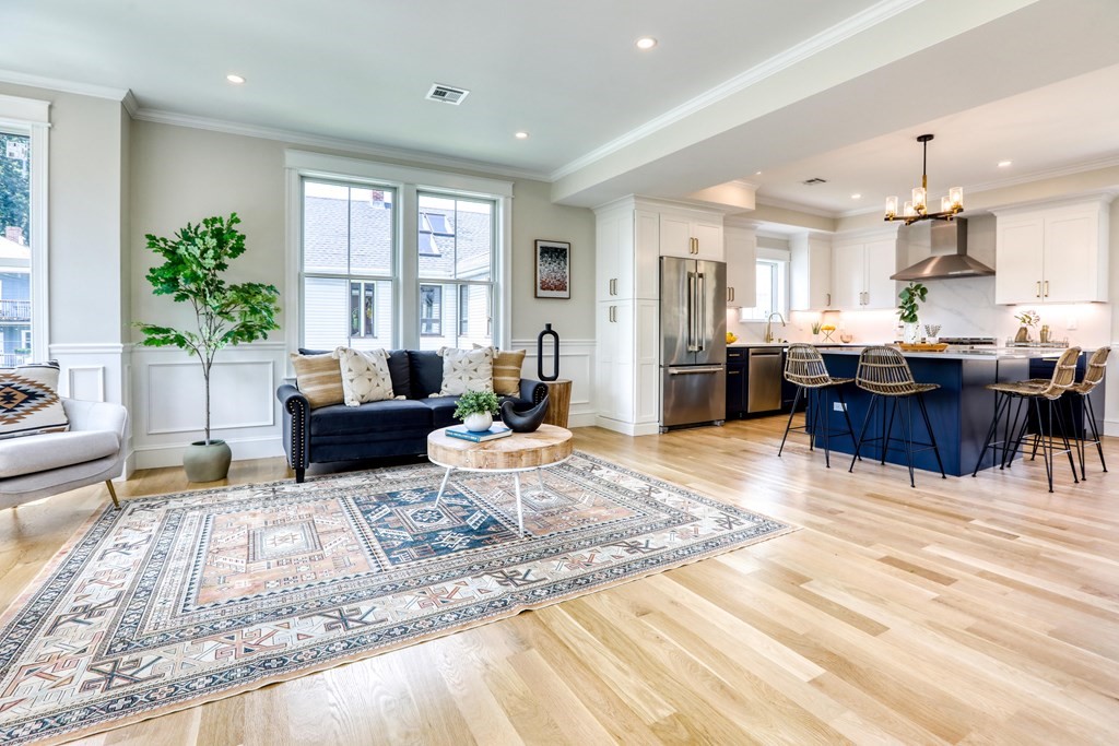 29 Appleton Street, Unit 2 Somerville, MA 02144 - Photo 3 of 29