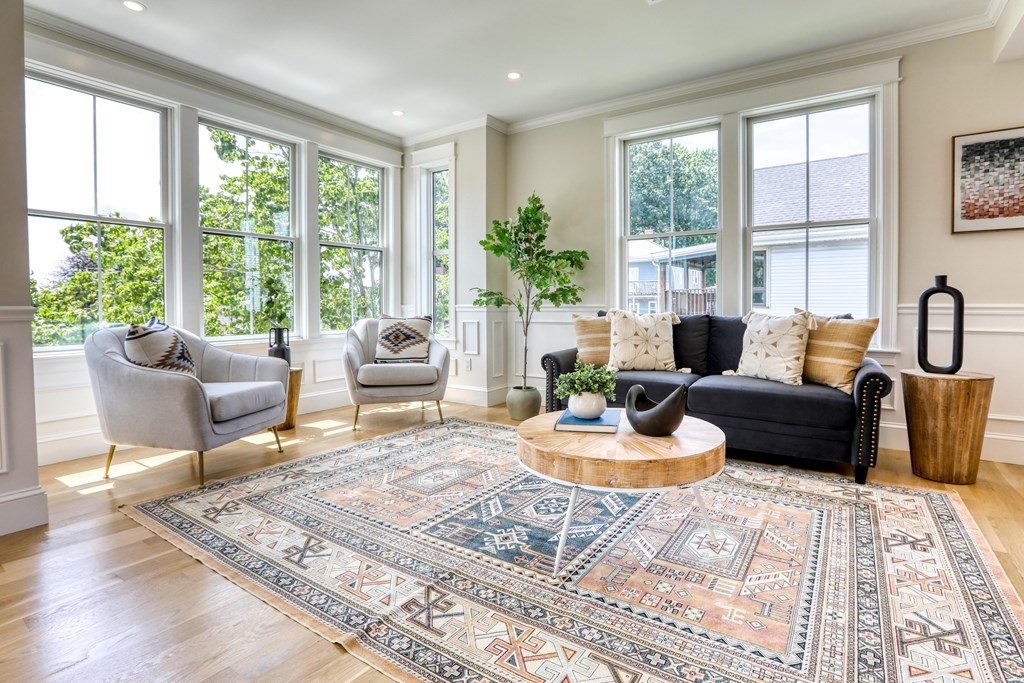 29 Appleton Street, Unit 2 Somerville, MA 02144 - Photo 4 of 29