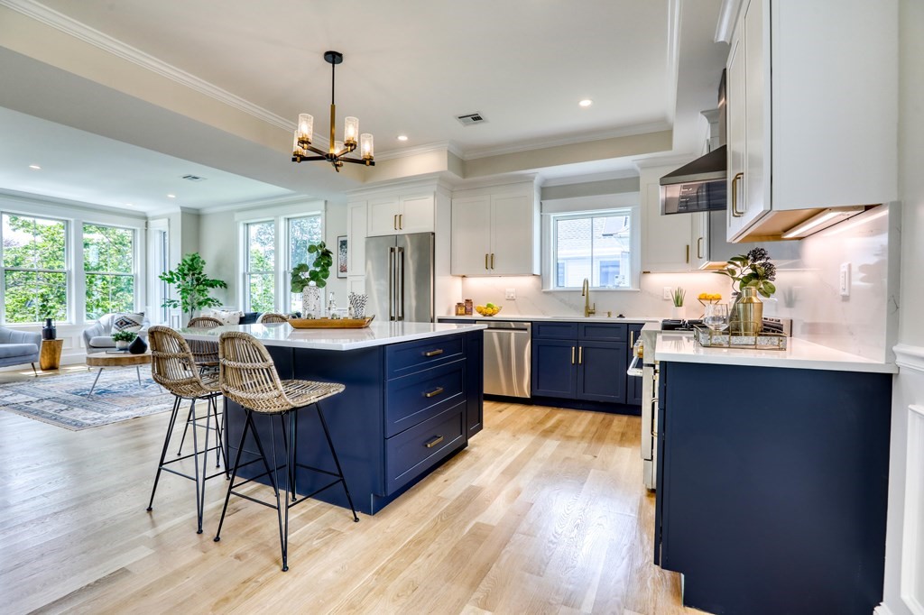 29 Appleton Street, Unit 2 Somerville, MA 02144 - Photo 8 of 29