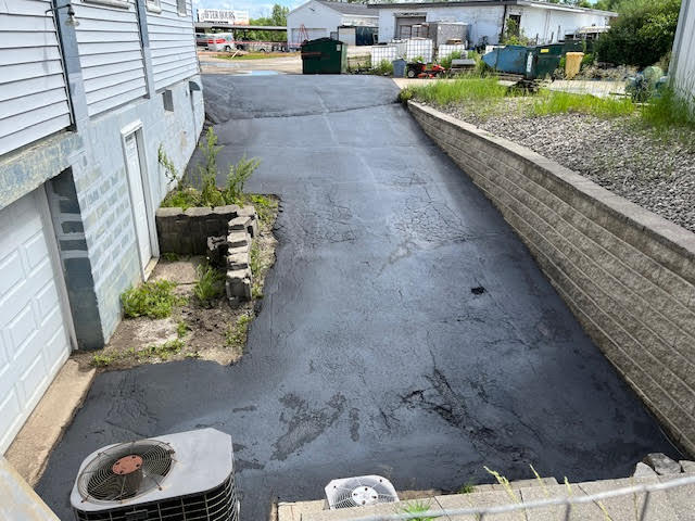 3555 Hillside Road Polk, WI 53086 - Photo 18 of 29 Hillside lower service door