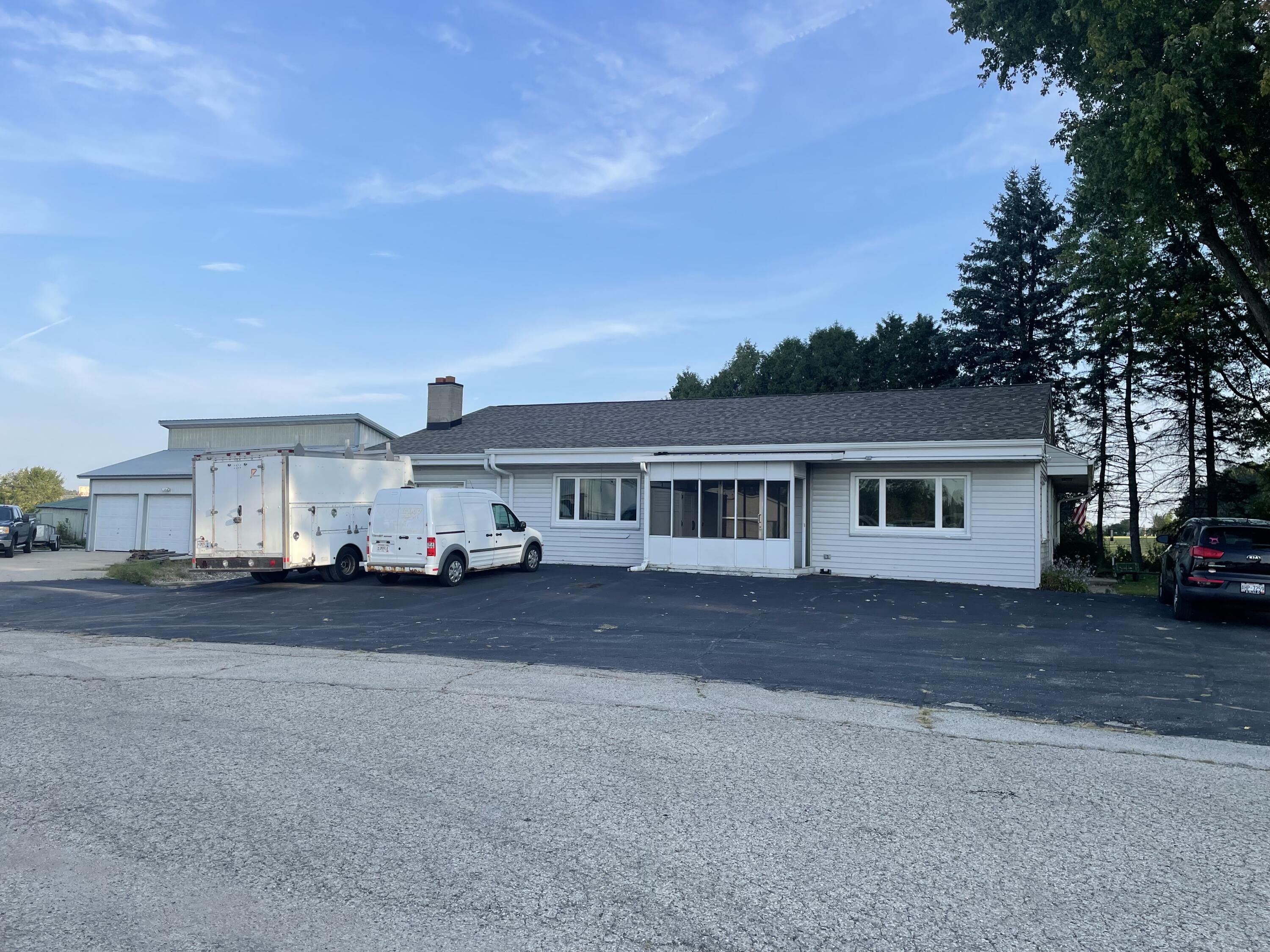 3555 Hillside Road Polk, WI 53086 - Photo 2 of 29 Good parking