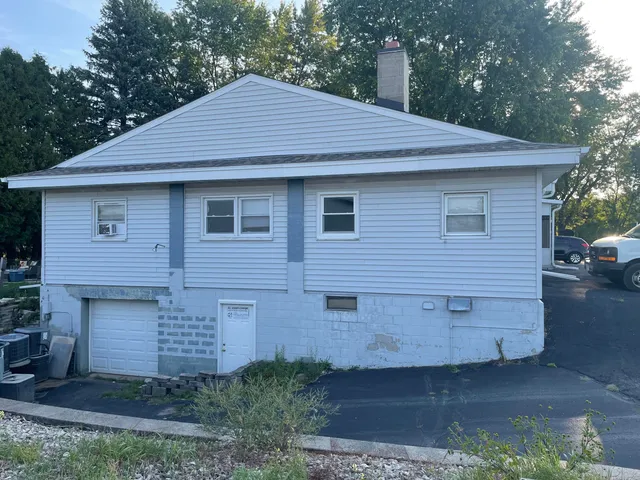 $400,000 | 3555 Hillside Road, Polk, WI 53086