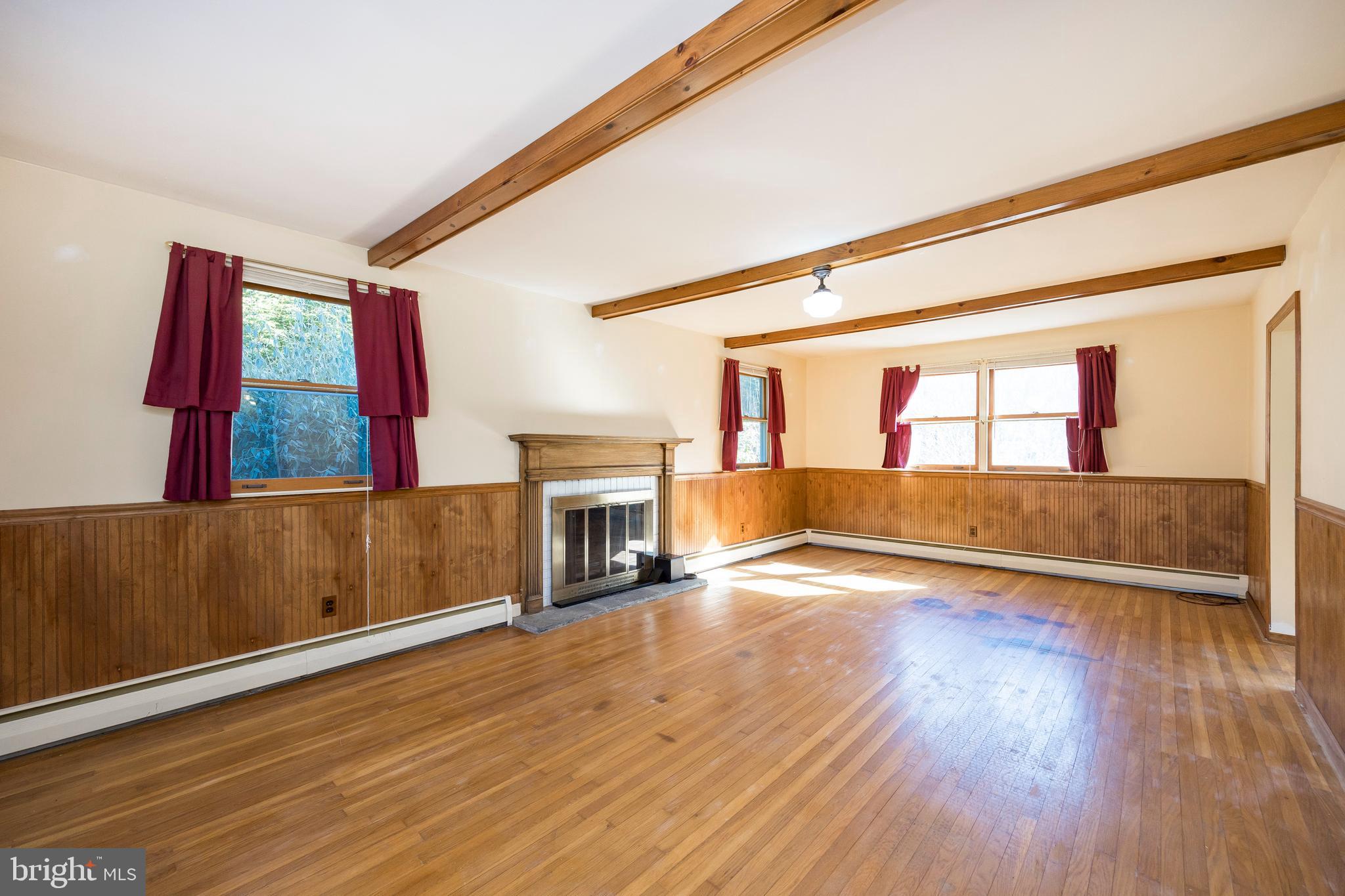 928 Davis Road Ambler, PA 19002 - Photo 13 of 40