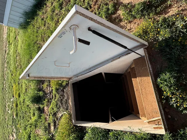 $680,000 | 6570 County Road 37, Vega, TX 79092