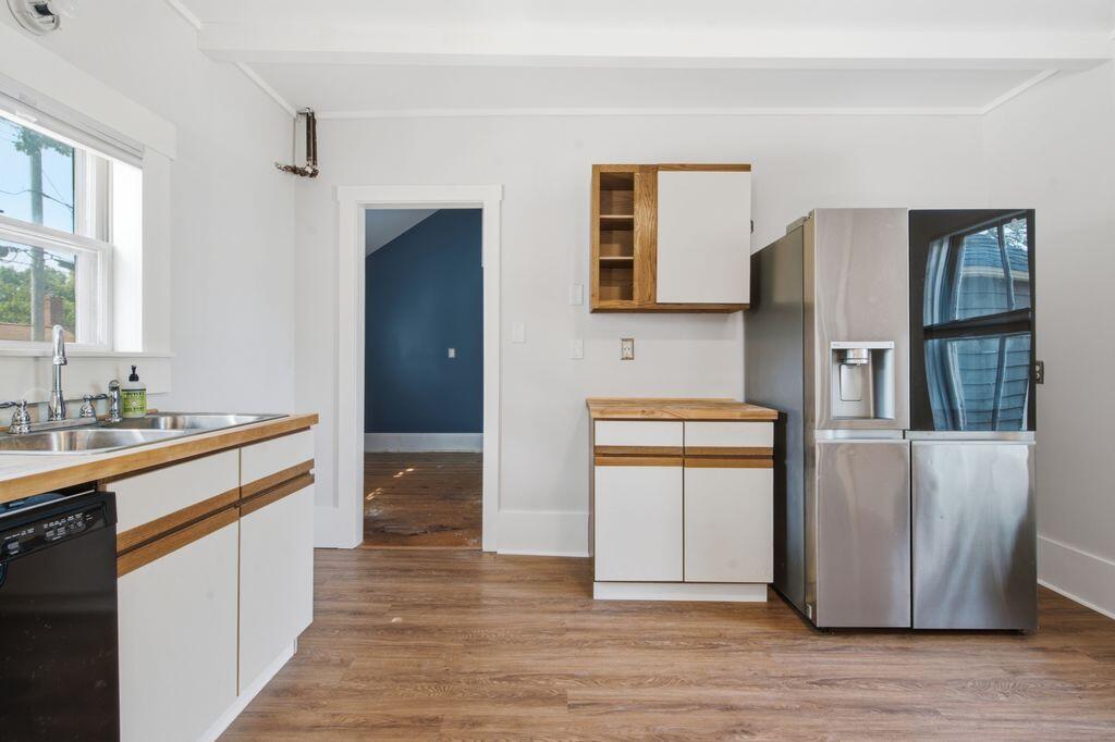 29 Corliss Street Bath, ME 04530 - Photo 15 of 37 kitchen