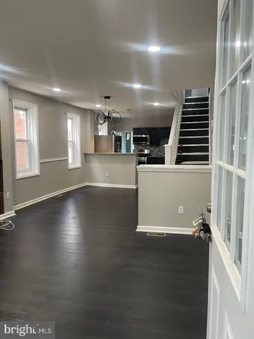 $224,900 | 1119 Chestnut Street, Darby, PA 19023