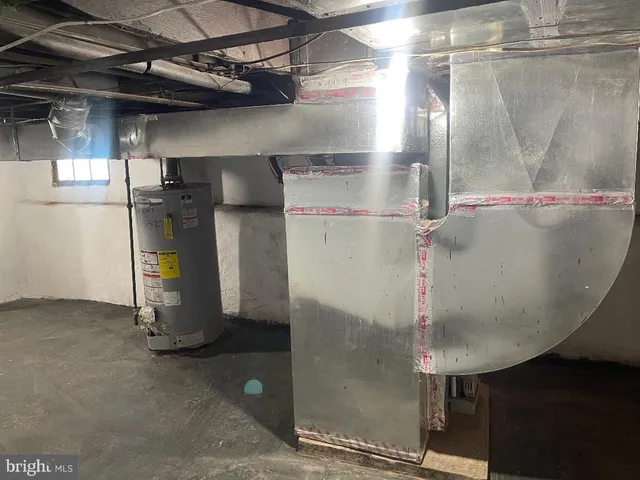 $224,900 | 1119 Chestnut Street, Darby, PA 19023