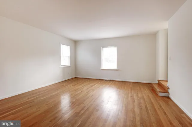 $6,995 | 9704 Hall Road, Potomac, MD 20854