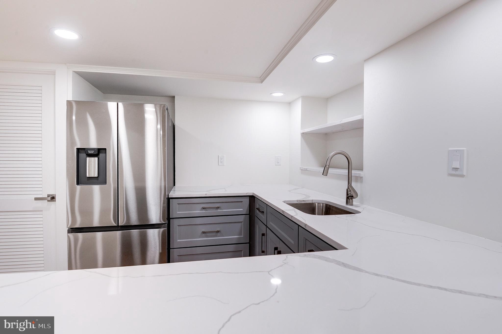 9704 Hall Road Potomac, MD 20854 - Photo 46 of 61