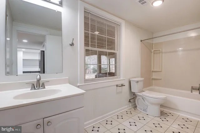 $6,995 | 9704 Hall Road, Potomac, MD 20854