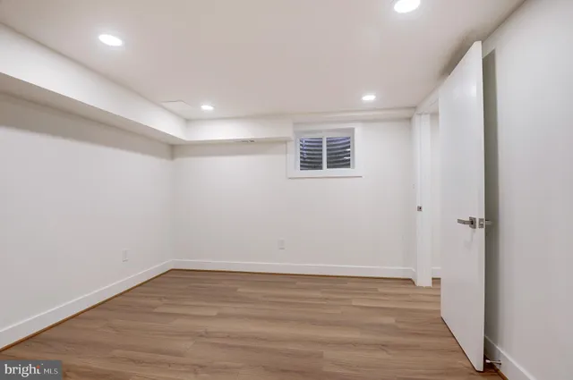 $6,995 | 9704 Hall Road, Potomac, MD 20854