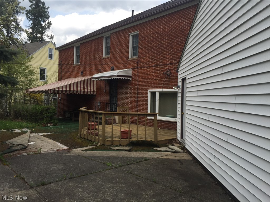 2928 Hampton Road Cleveland, OH 44120 - Photo 22 of 23