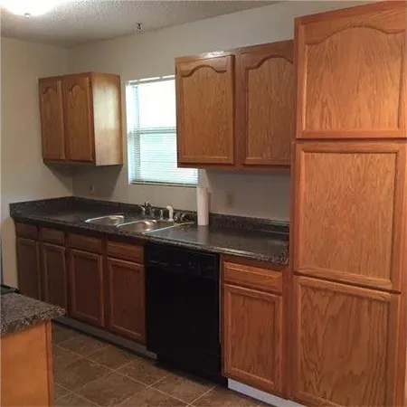 $1,650 | 66108 Oak Street, Mandeville, LA 70448