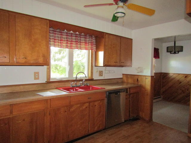 685 State Road Mapleton, ME 04757 - Photo 3 of 15 IMG_4813