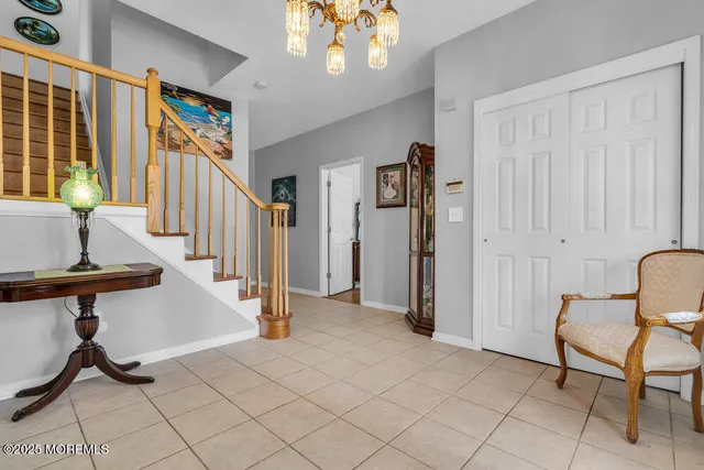 a view of a livingroom with furniture and furniture