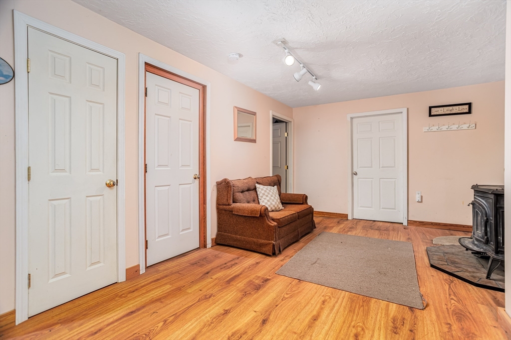 250 Teel Road Winchendon, MA 01475 - Photo 24 of 33