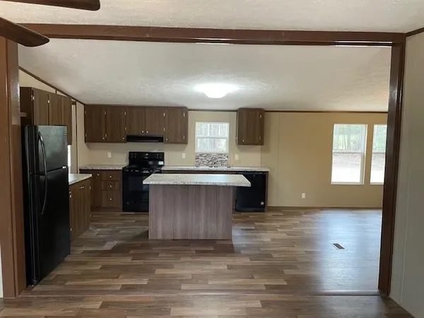 $174,900 | 234 Big Lake Road, Pineville, LA 71360