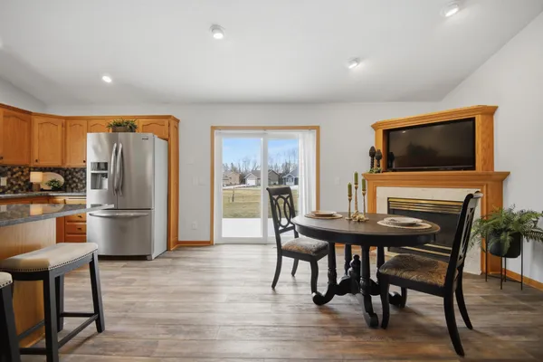 $429,900 | 1437 Nottingham Drive, Owatonna, MN 55060