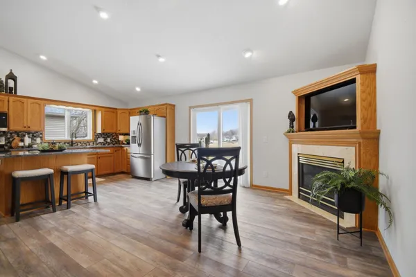 $429,900 | 1437 Nottingham Drive, Owatonna, MN 55060