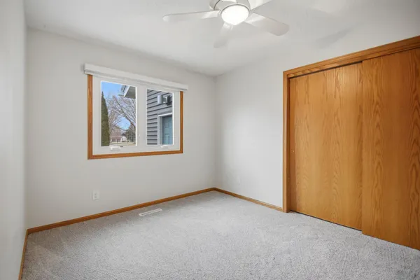 $429,900 | 1437 Nottingham Drive, Owatonna, MN 55060