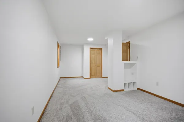 $429,900 | 1437 Nottingham Drive, Owatonna, MN 55060