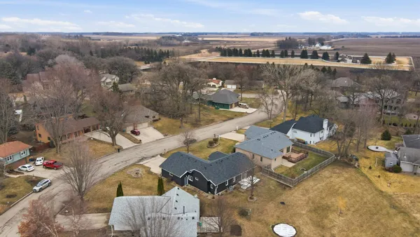 $429,900 | 1437 Nottingham Drive, Owatonna, MN 55060