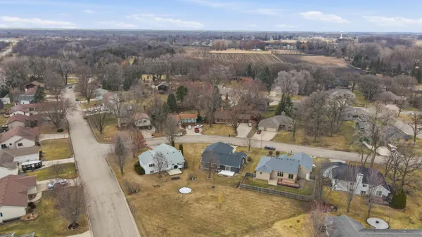 $429,900 | 1437 Nottingham Drive, Owatonna, MN 55060