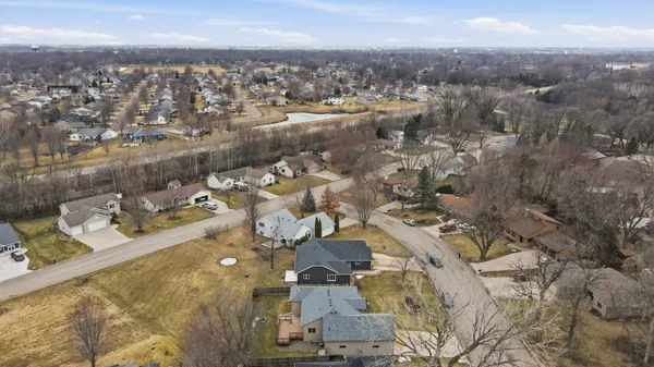 $429,900 | 1437 Nottingham Drive, Owatonna, MN 55060