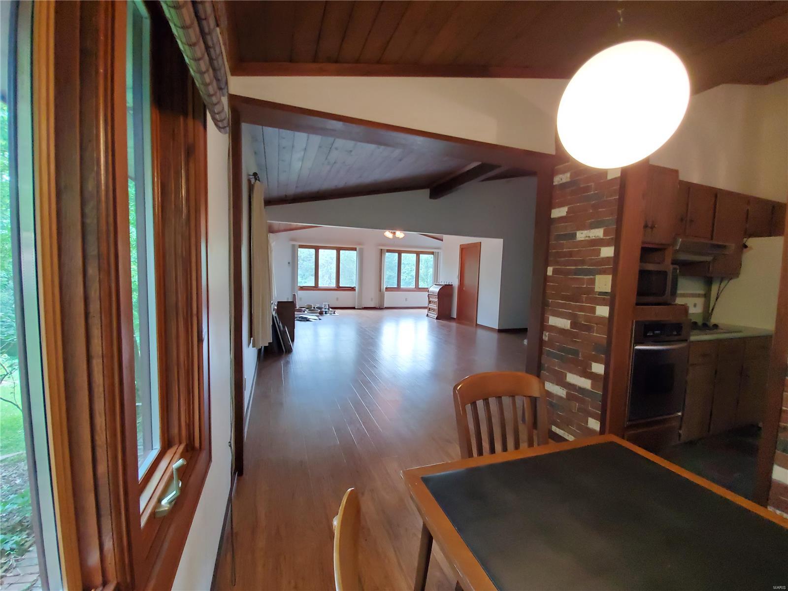 167 Apple Orchard Road Carbondale, IL 62903 - Photo 5 of 37 Gallery Image 5