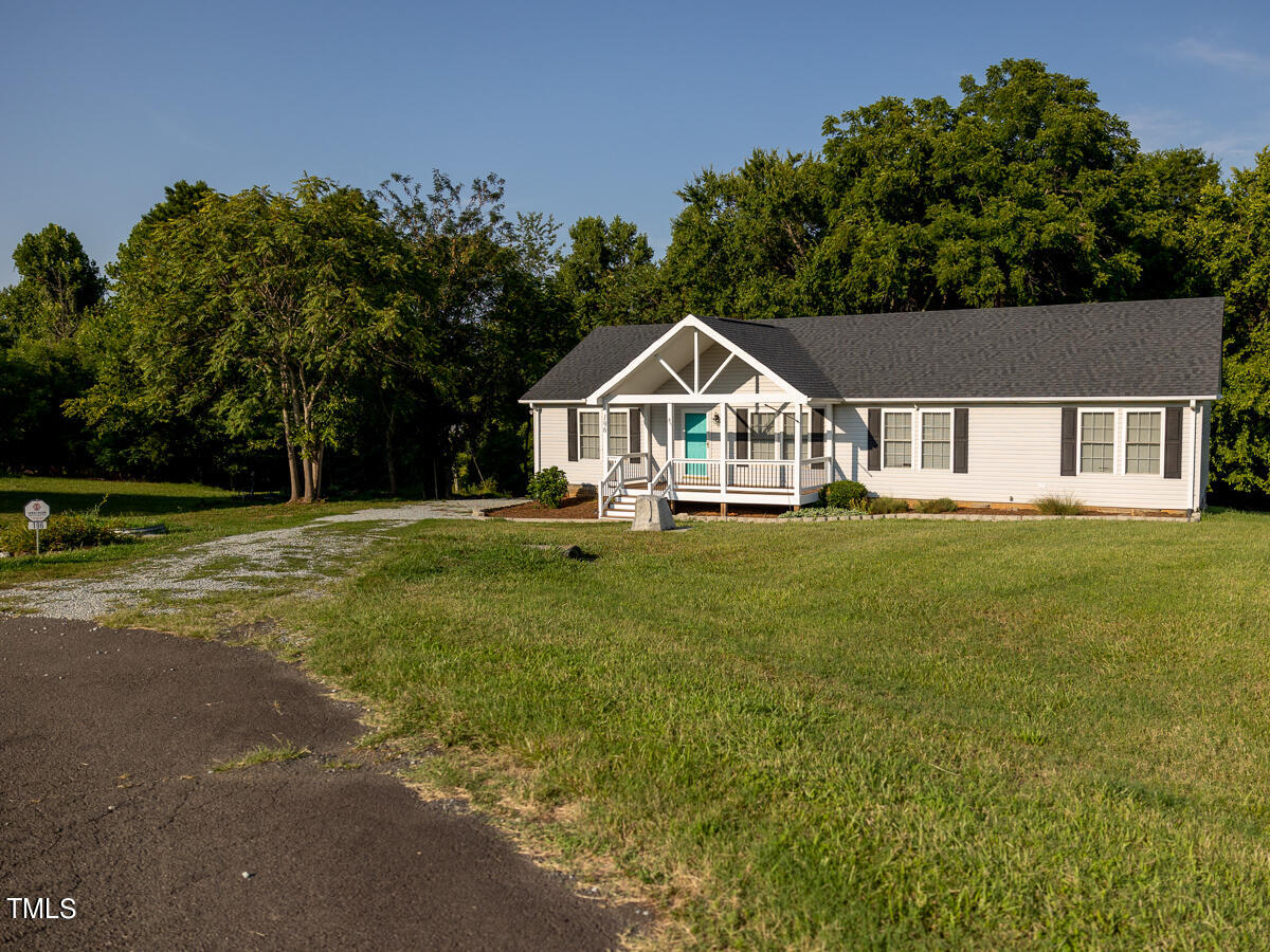 196 Collin Drive Roxboro, NC 27574 - Photo 4 of 42 Person Co. NC-COATES-49