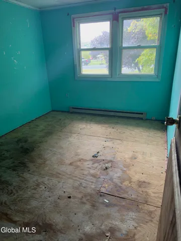 $54,222 | 29 Ferry Road, Crown Point, NY 12928