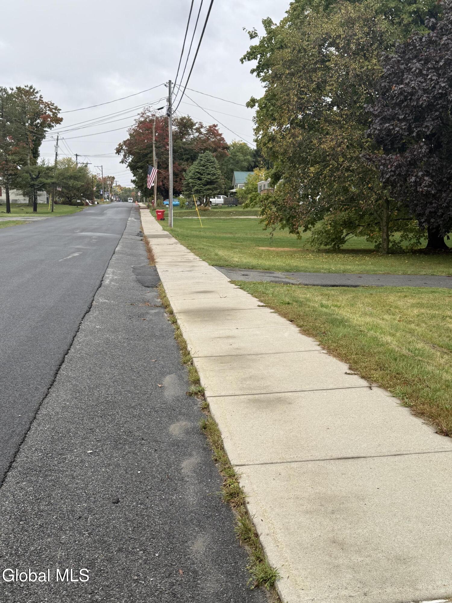 29 Ferry Road Crown Point, NY 12928 - Photo 6 of 28 IMG_0070