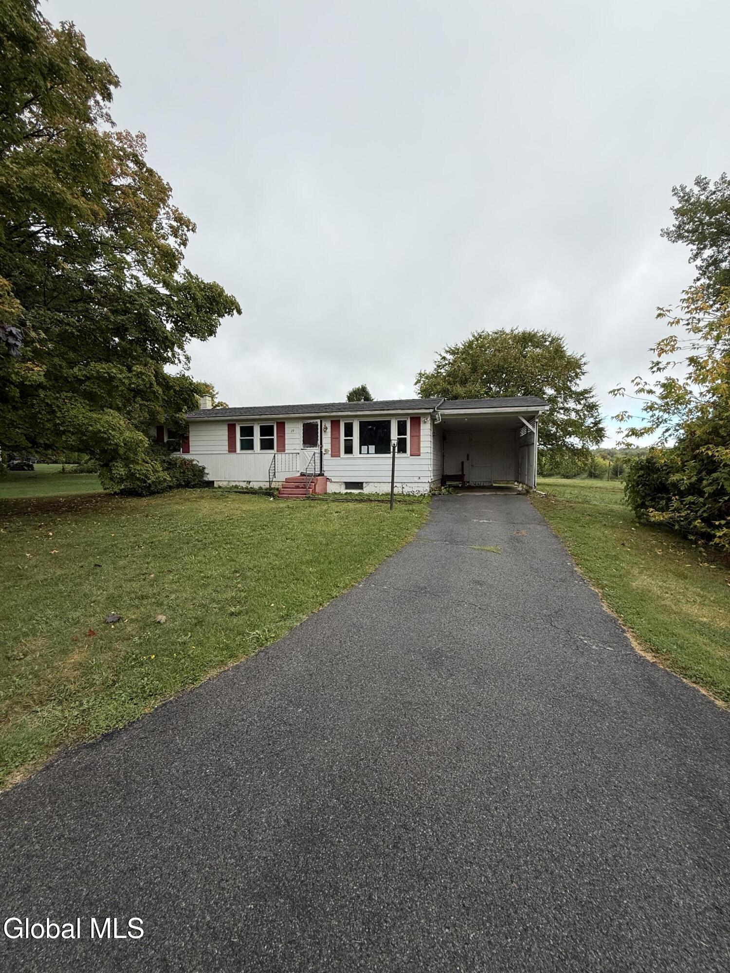 29 Ferry Road Crown Point, NY 12928 - Photo 9 of 28 IMG_0073