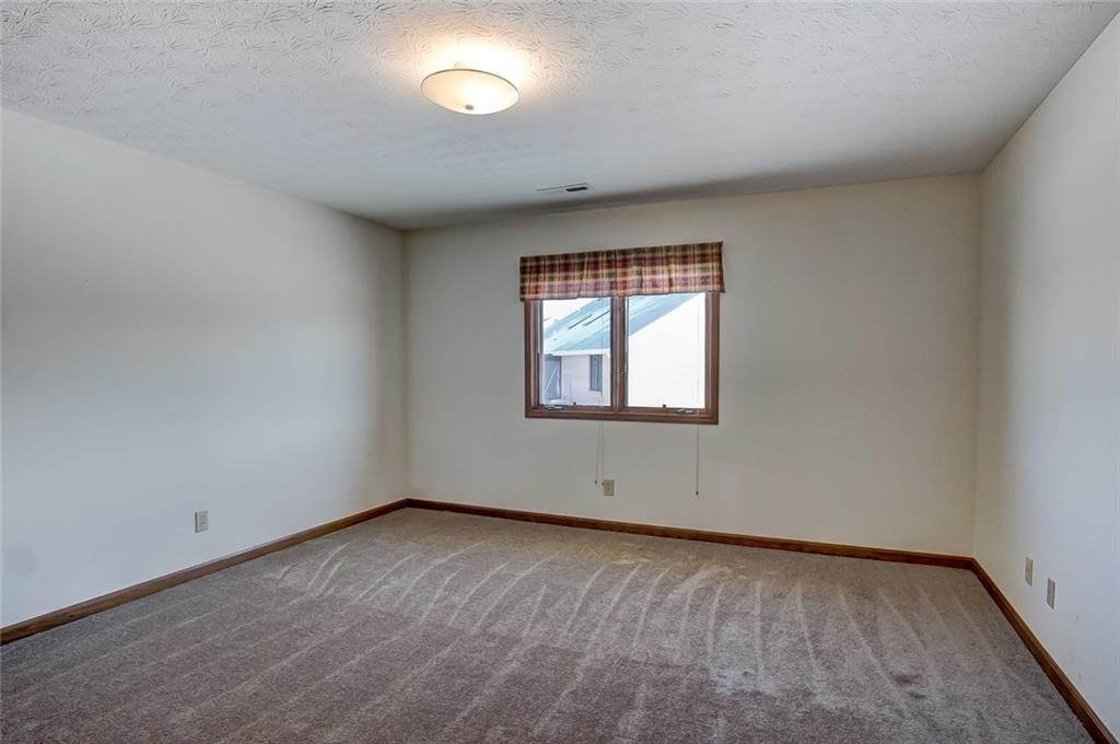 1856 Dunseth Lane, Unit 1856 Springfield, OH 45503 - Photo 18 of 29
