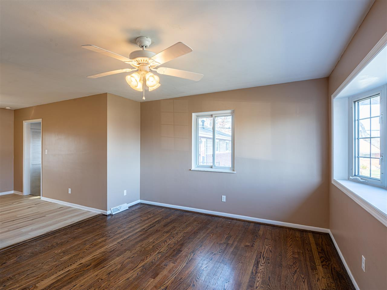 697 Maple Tree Lane Erlanger, KY 41018 - Photo 2 of 39