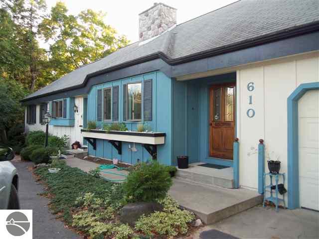 610 South Stony Point Road Suttons Bay, MI 49682 - Photo 1 of 22 1737877.JPG